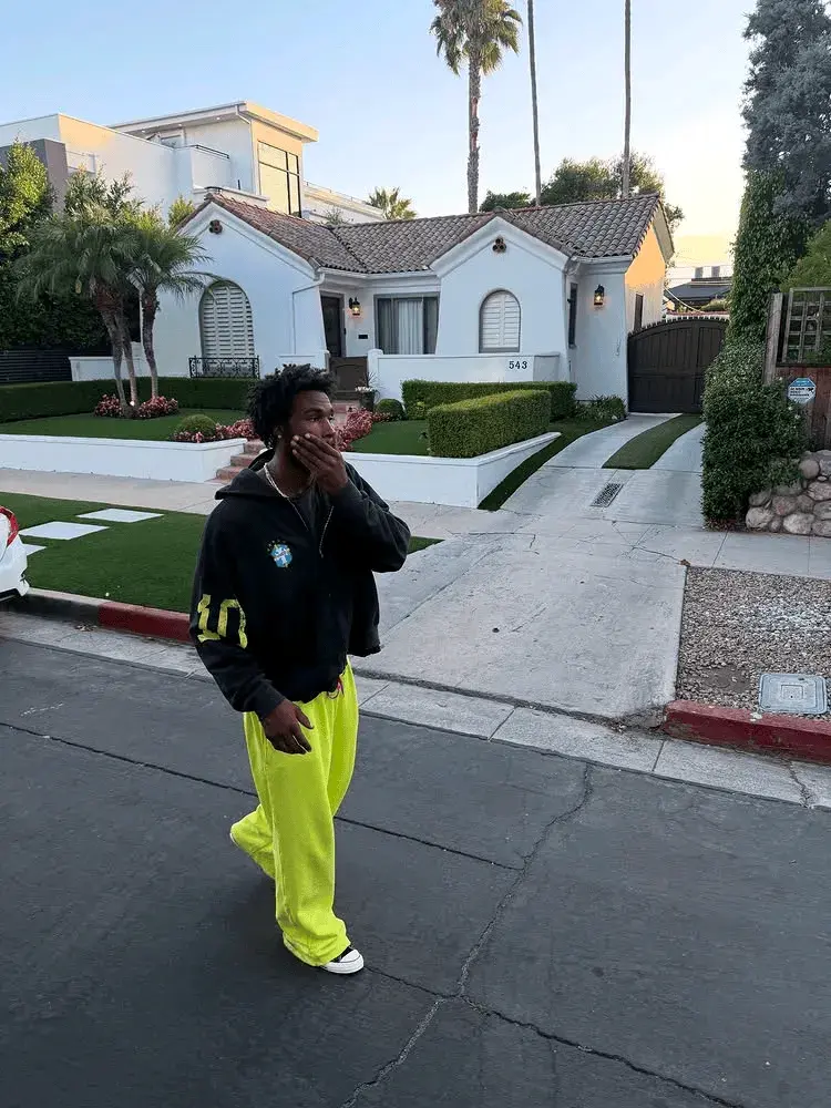 AA, 伊森晒训练, img