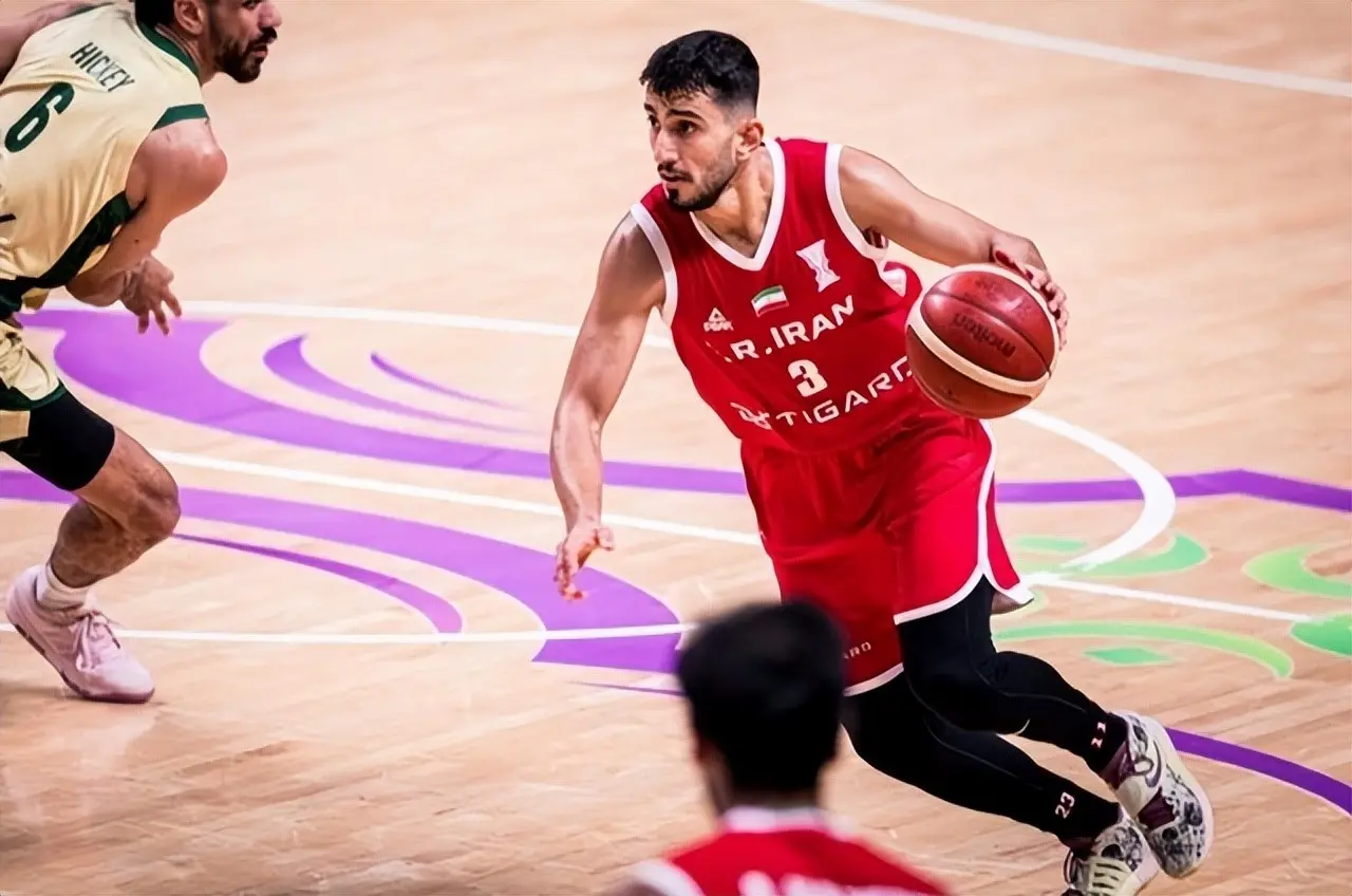 韦瑟尔斯多, 断球反击上 韦瑟尔斯多, 断球反击上