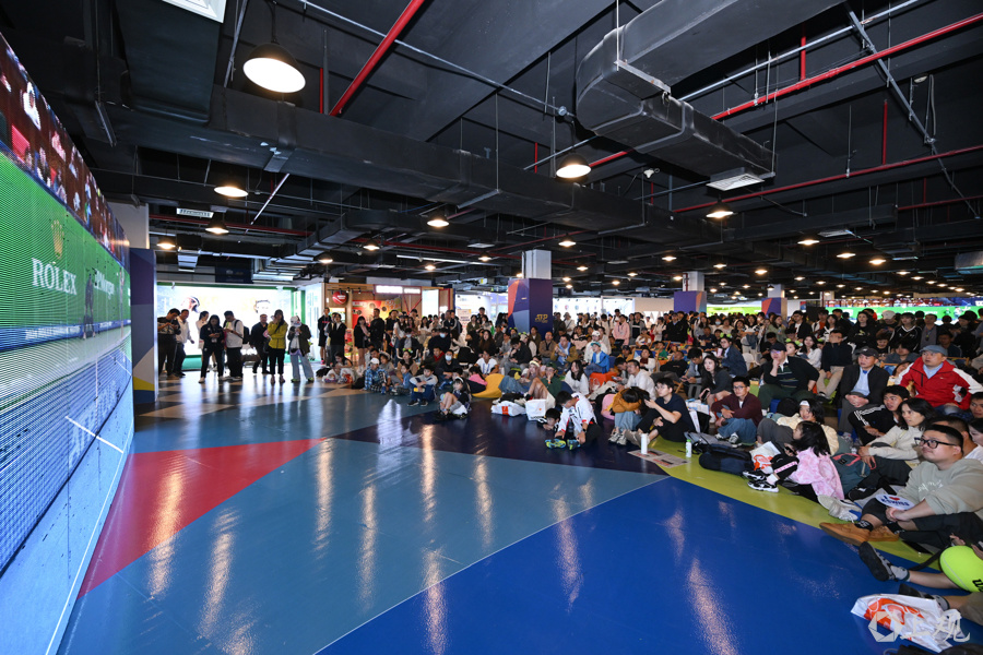 PjD, 组委会还设