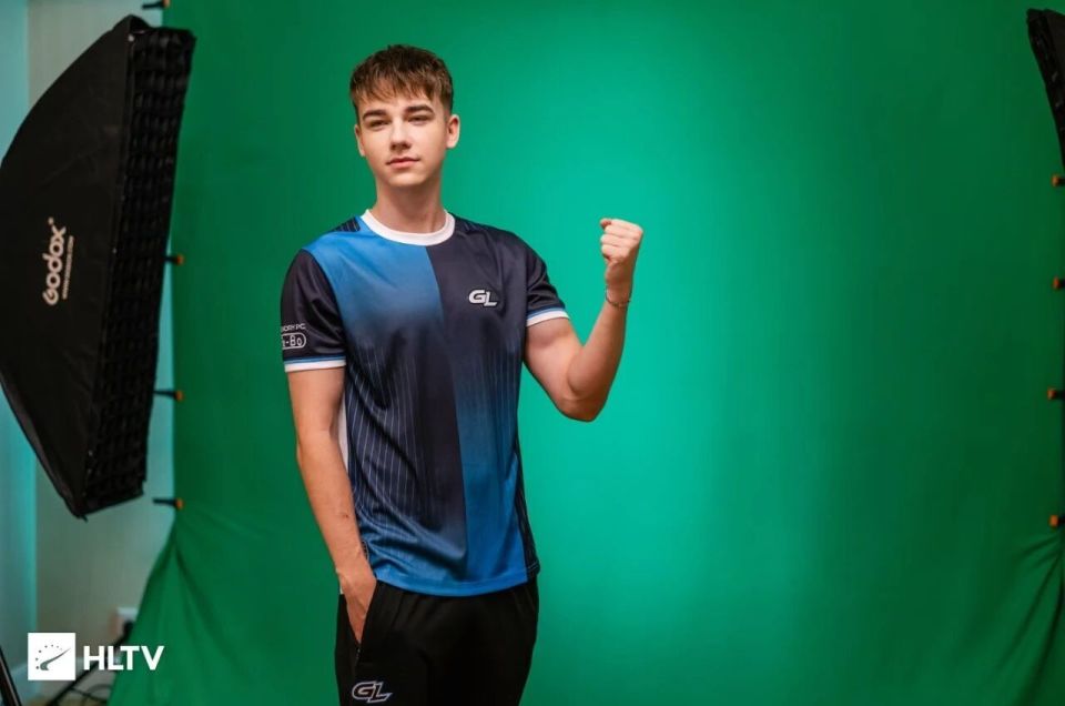 决怎么看, AA, src